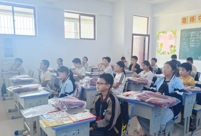 护航成长·法佑未来|弘齐律所毛佳乐律师为云南金瑞小学开展线上公益普法讲座护航成长·法佑未来|弘齐律所毛佳乐律师为云南金瑞小学开展线上公益普法讲座