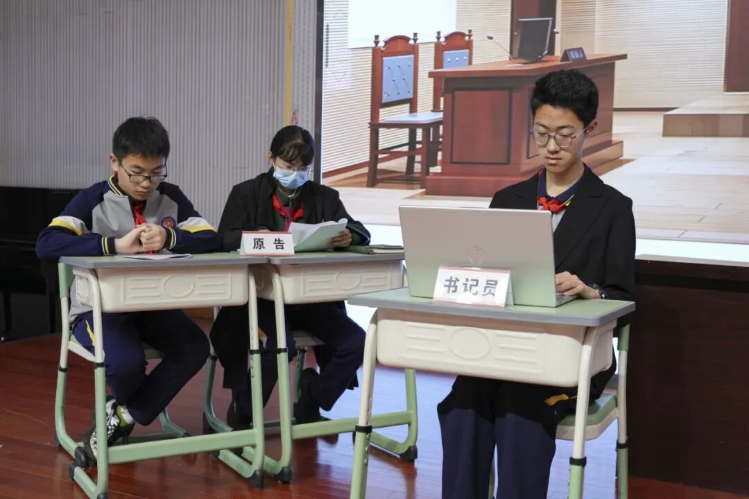 弘齐新闻|我所携手成都外国语学校开展模拟法庭活动